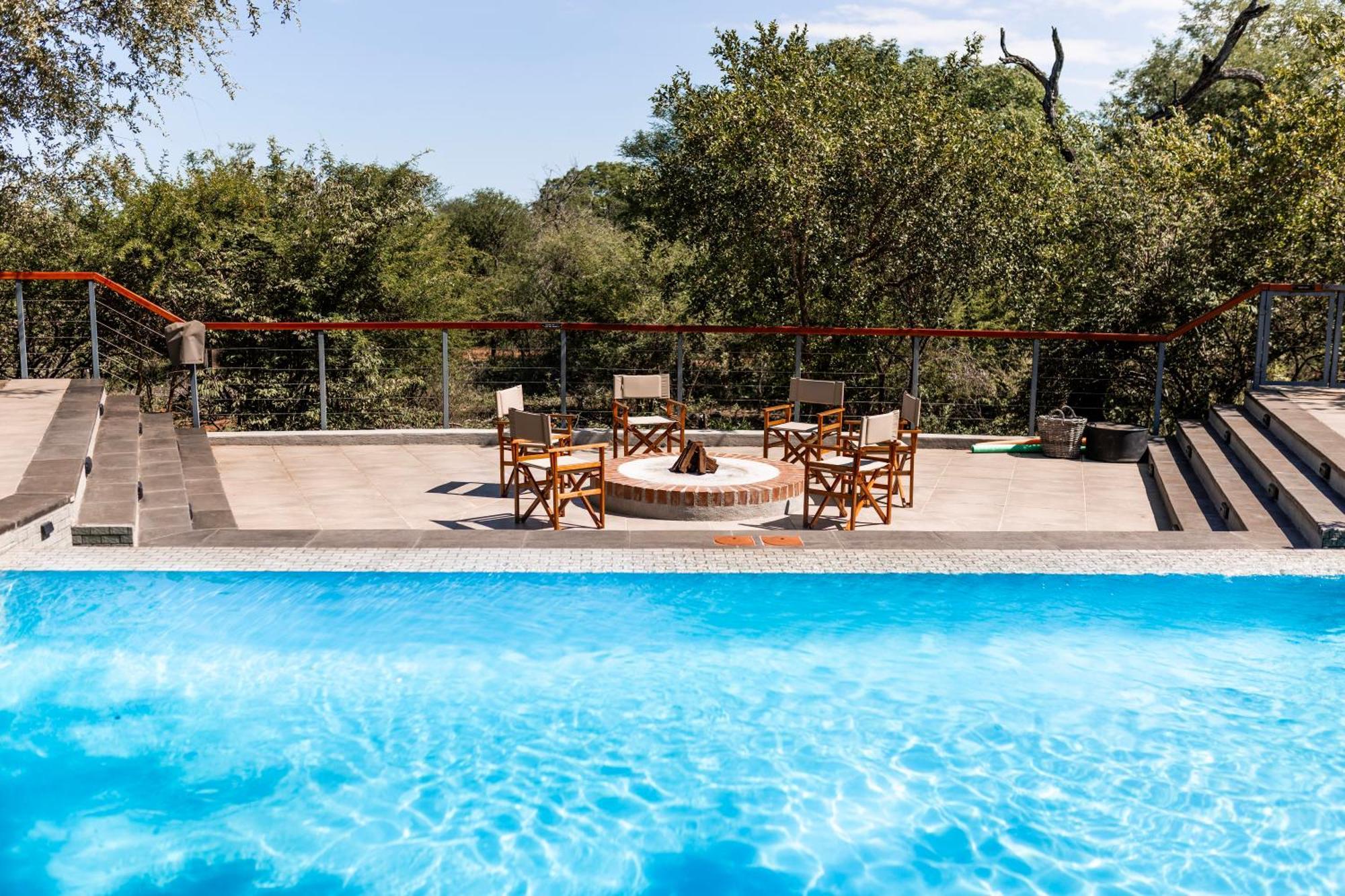 Little Kubu Lodge フッドスプルイト エクステリア 写真
